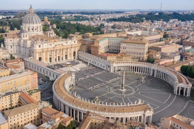 Pellegrinaggio a Roma
24-26 Ottobre 2025

In occasione del Giubileo della Speranza la nostra Parrocchia propone un pellegrinaggio a Roma nei giorni 24, 25 e 26 Ottobre 2025.

Tutti i fedeli che ne hanno la possibilità sono invitati a recarsi a Roma, entrare nella Porta Santa, vivere la gioia del perdono, che sola può donare la vera speranza.

Per info, programma e costi ➡️ link in bio

Se desideri partecipare al pellegrinaggio compila entro il 15 maggio 2025 il form sul sito della parrocchia.